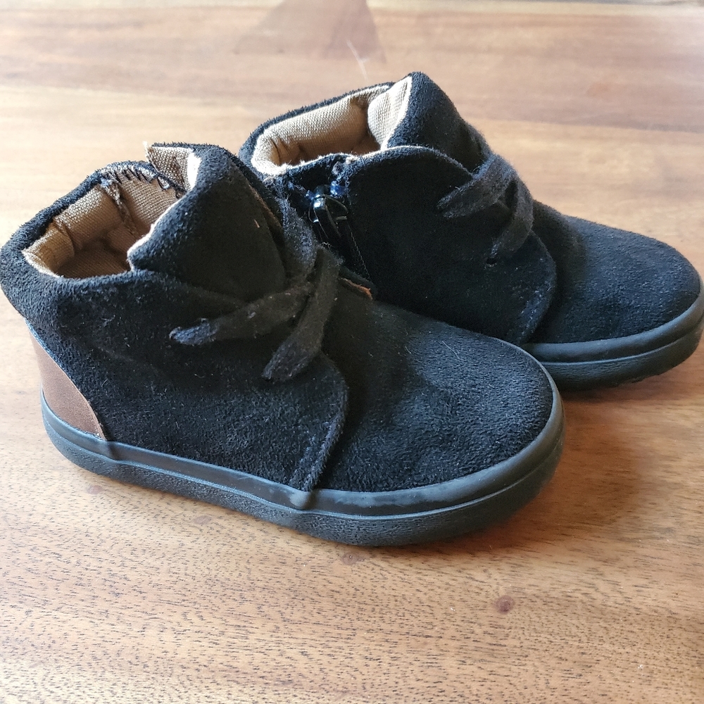 Cat & Jack Boots